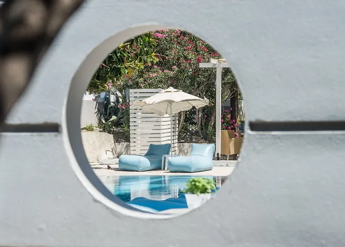 Essential Summer - Adults Only فندق فاليراكي