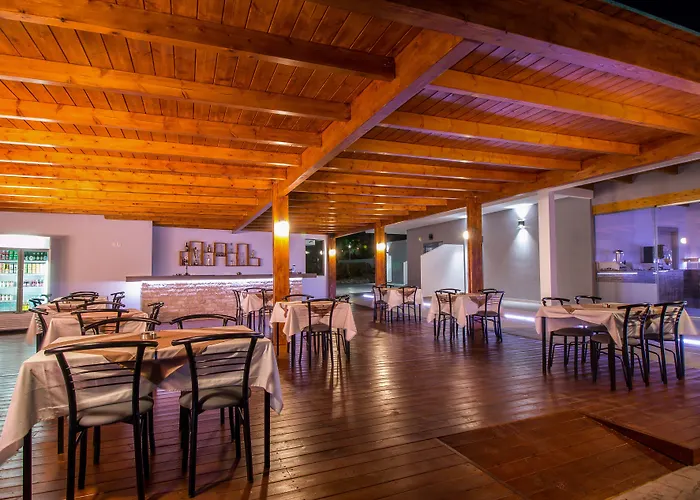 Essential Summer - Adults Only Otel