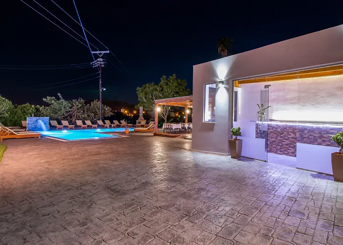 Otel Essential Summer - Adults Only